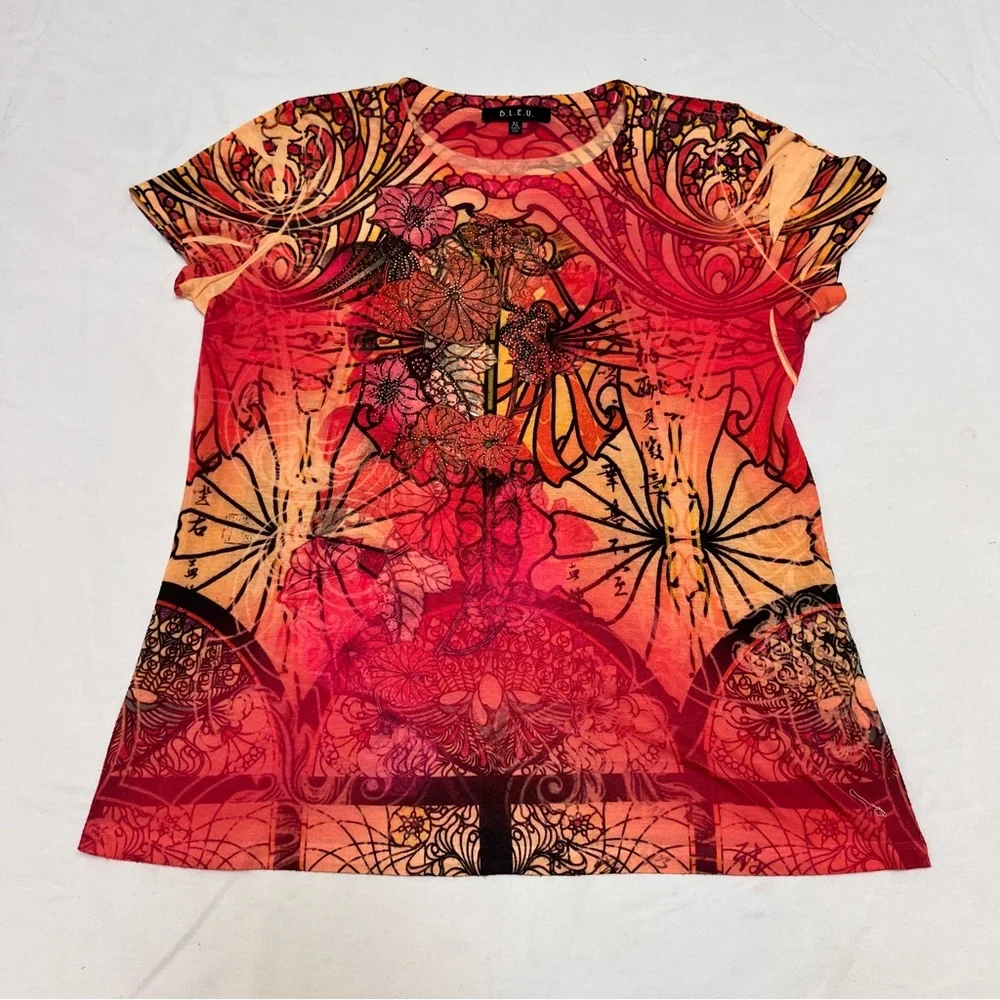 B.L.E.U. Red and Orange Graphic Short Sleeve Top - Picture 2 of 6